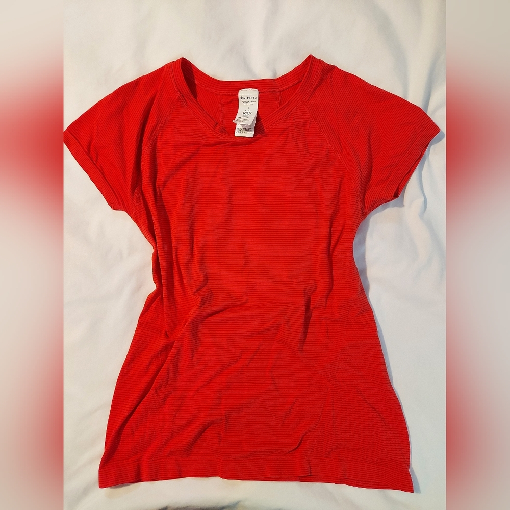 Athleta Momentum Short Sleeve Shirt - Bright Red - L - Picture 7 of 7